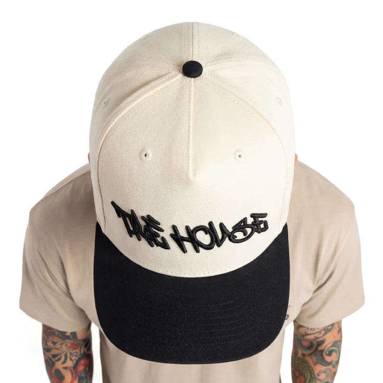 Gorra con logo de graffiti - Crema